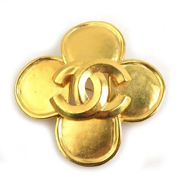CHANEL Gold Brooch